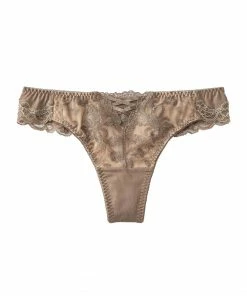 Aimerfeel Princess Thong Panty