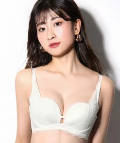 Aimerfeel Smooth And Seamless Side Slimming Lace Push-Up Bra