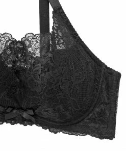 Aimerfeel Side Slimming Lace Push-Up Bra For A Greater Sense Of Stability (F, G, H Cup)
