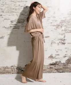 Aimerfeel SLEEP Simple High Waist Top And Bottom Set