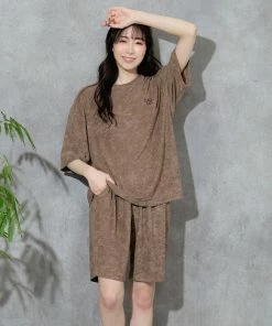 Aimerfeel SLEEP Pile Short Sleeve Top-Bottom Set With Unisex Sizing