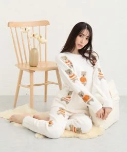 Aimerfeel Bear Chenille Yarn Top And Bottom Set SLEEP